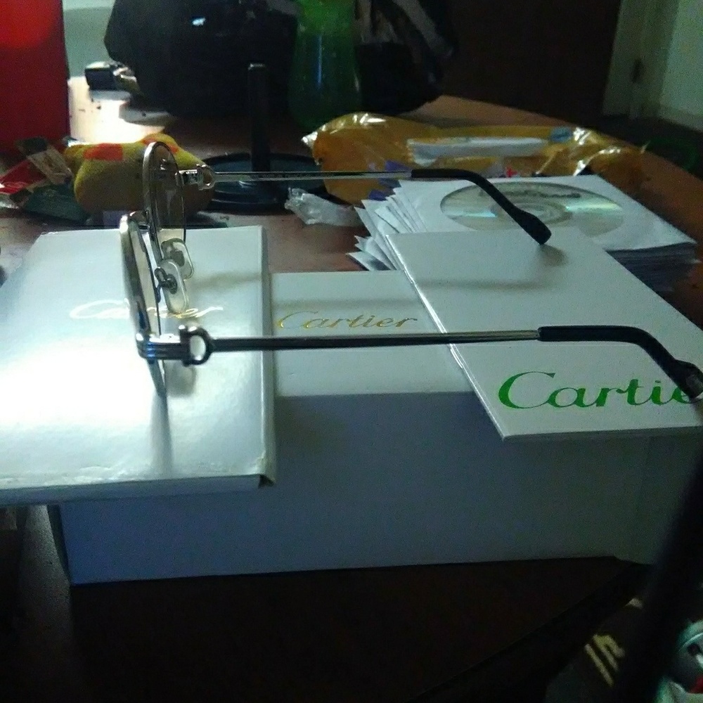 Meet your Posher, Tony